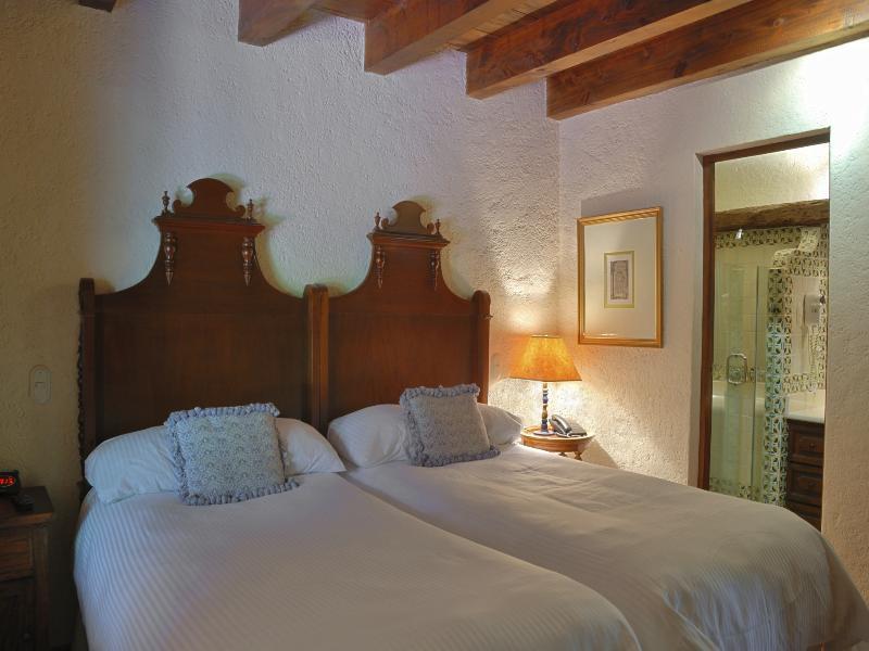 Hotel Lo De Bernal Antigua Exteriör bild