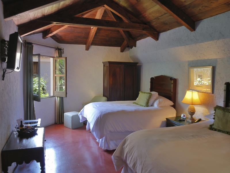 Hotel Lo De Bernal Antigua Exteriör bild