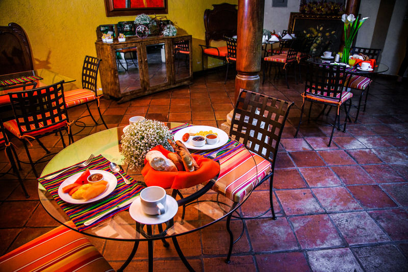 Hotel Lo De Bernal Antigua Exteriör bild
