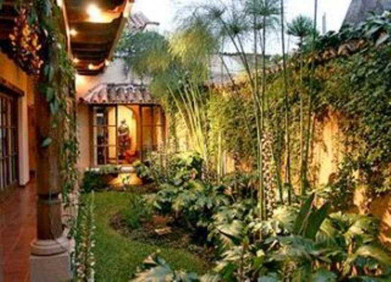 Hotel Lo De Bernal Antigua Exteriör bild